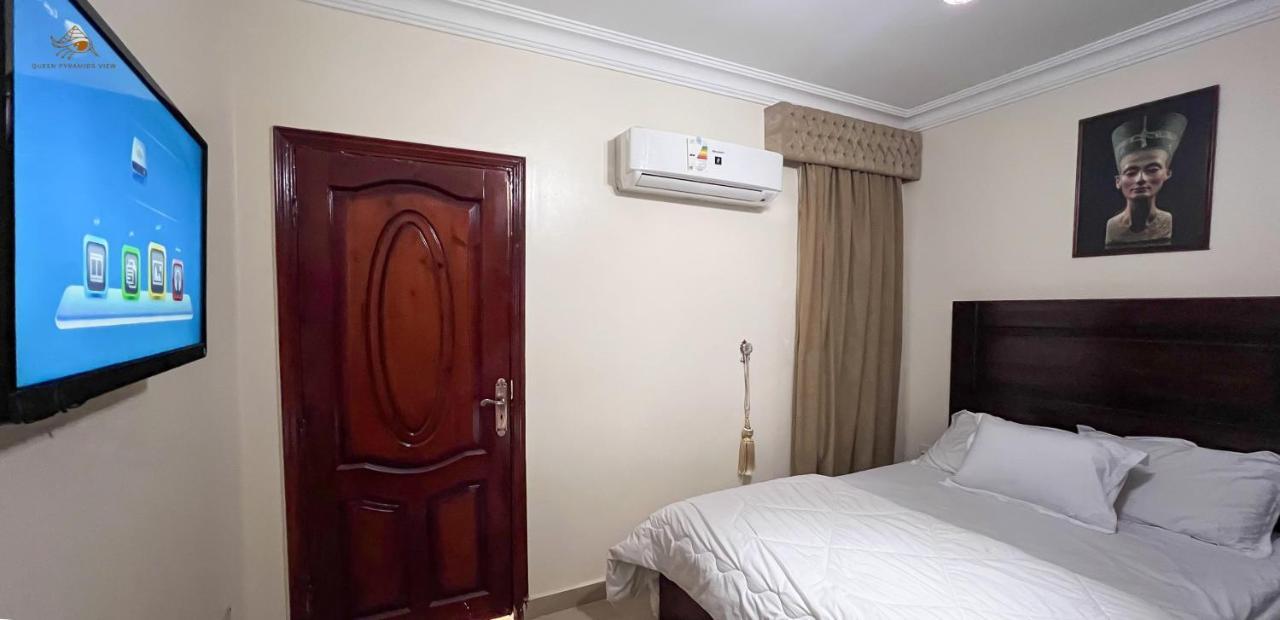 Queen Pyramids View Apartment Каир Экстерьер фото