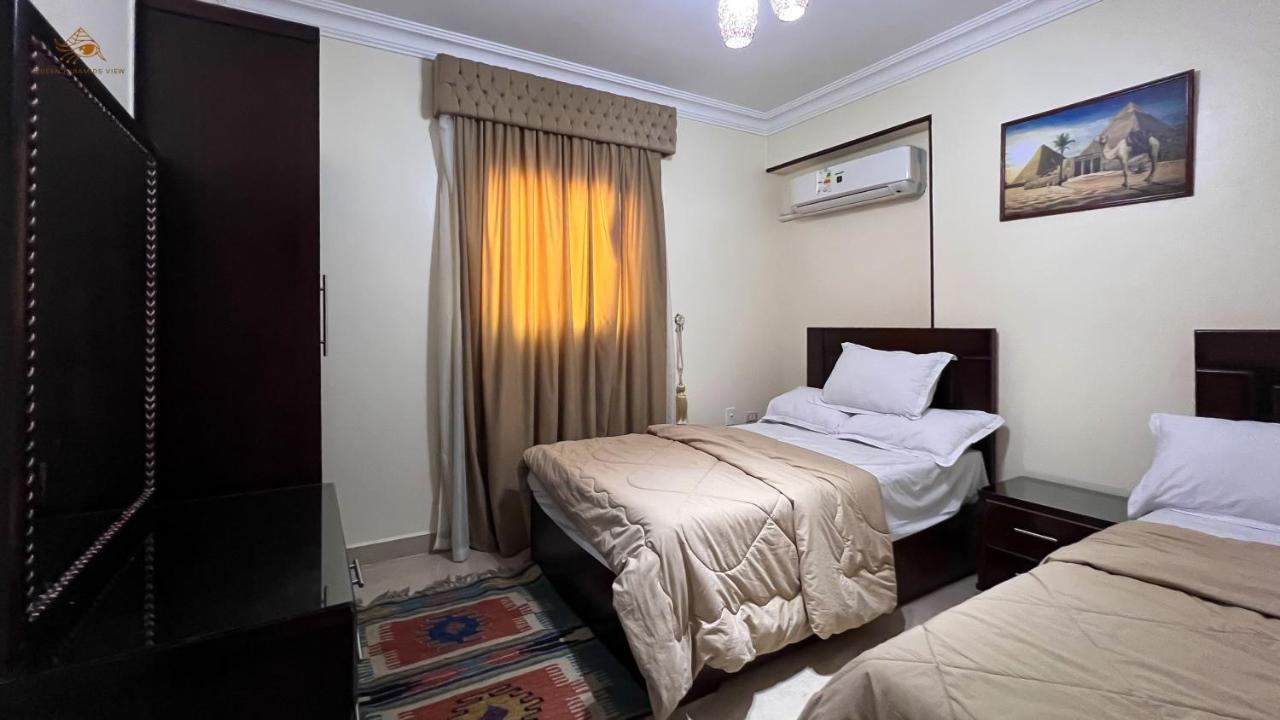 Queen Pyramids View Apartment Каир Экстерьер фото